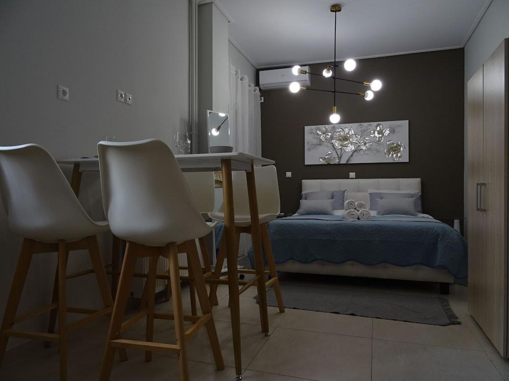 Apartament Lovely Renovated Studio Ateny Zewnętrze zdjęcie